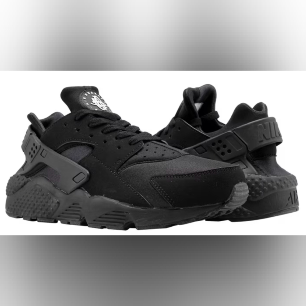 Nike Air Huarache 'Triple Black' Sneakers Wmn's Size 10 Used Exc